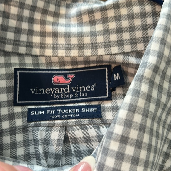 Vineyard vines slim fit tucker shirt - Picture 4 of 5